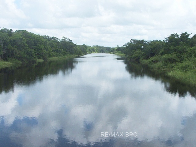 large acreage in Belize
